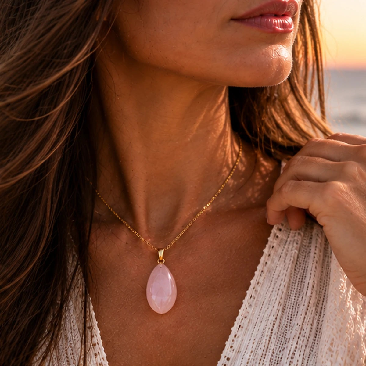 Pendentif Amande en Quartz Rose Maison Ludi