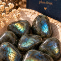 Pierre roulée en Labradorite Maison Ludi