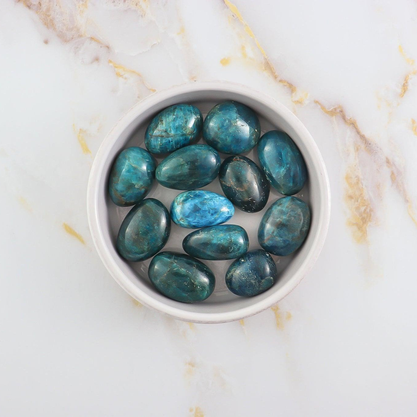 Pierre roulée en Apatite bleue-2