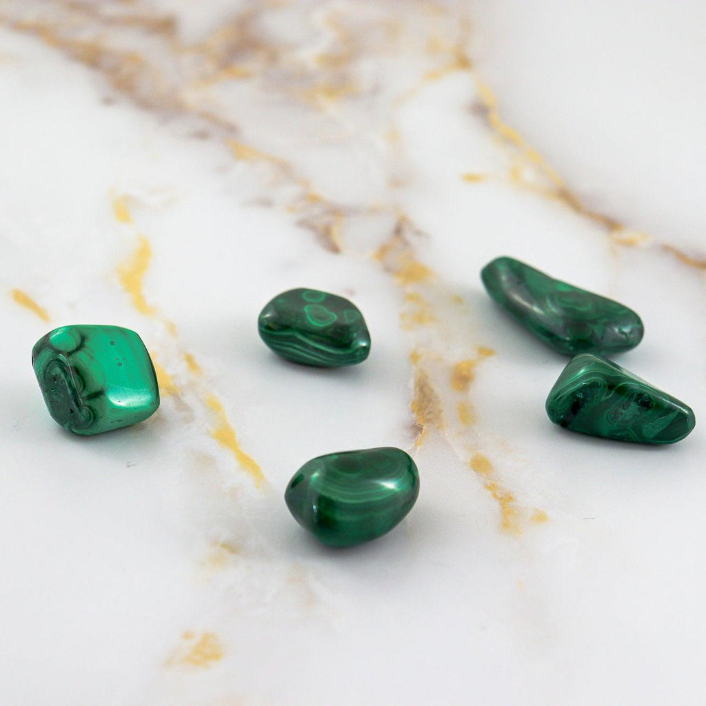 Pierre roulée en Malachite-1